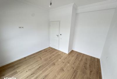 Casă cu 4 camere cu Teren 400 Mp în Miroslava