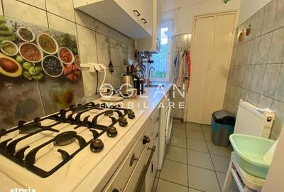 Apartament cu 3 camere în Vasile Aaron