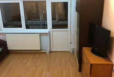 Garsonieră decomandată în Buzaului