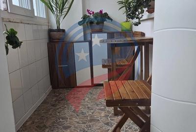 Apartament cu 2 camere decomandat în Calea București