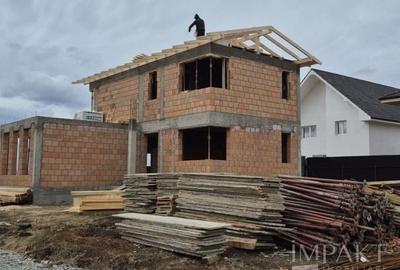 Casă individuală cu 4 camere cu Canalizare în Dezmir - 9