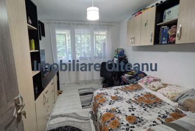 Apartament cu 2 camere semidecomandat în Calea București - 3