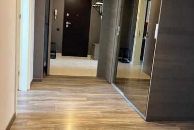 Apartament cu 4 camere decomandat, mobilat în Titan