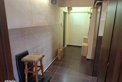 Apartament cu 2 camere în Simeria