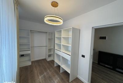 Casă cu 4 camere cu Teren 250 Mp în Berceni