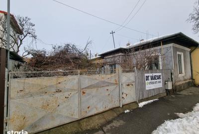 Casă cu 3 camere cu Canalizare în Pieptănari - 6
