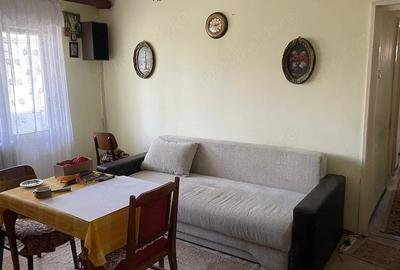 Apartament cu 3 camere semidecomandat în Central - 3