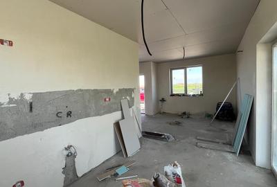 Casă individuală cu 4 camere cu Canalizare în Moșnița Veche - 3