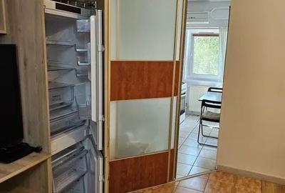 Apartament cu 2 camere semidecomandat în Timpuri Noi