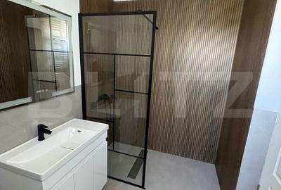 Casă cu 4 camere cu Teren 568 Mp în Șimnicu de Sus