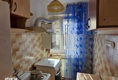 Apartament cu 3 camere semidecomandat în Olari