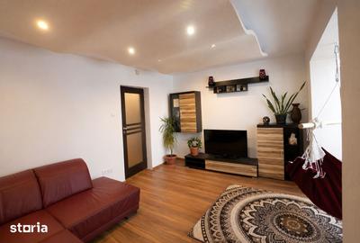 Apartament cu 3 camere în Dâmbu Pietros