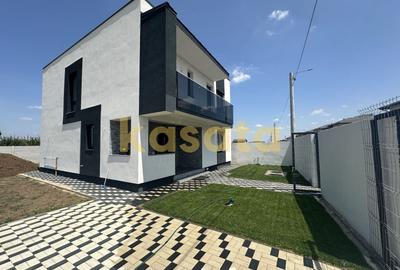 Casă individuală cu 5 camere cu Canalizare în Domnești