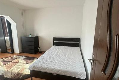 Apartament cu 2 camere decomandat în Soarelui