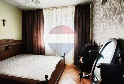 Apartament cu 3 camere semidecomandat, mobilat în Rogerius - 3