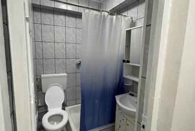 Garsonieră decomandată în Brâncoveanu