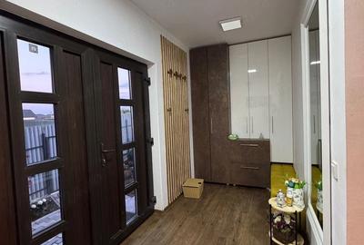 Casă cu Teren 309 Mp în Central - 8
