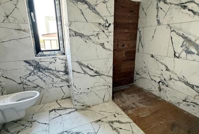 Apartament cu 2 camere decomandat în Mircea cel Bătrân