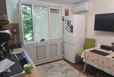 Garsonieră decomandată în Exterior Vest