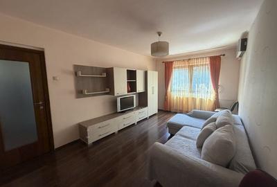 Apartament cu 2 camere decomandat în Decebal