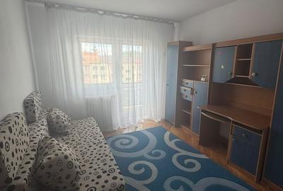 Apartament cu 3 camere decomandat în Central - 6