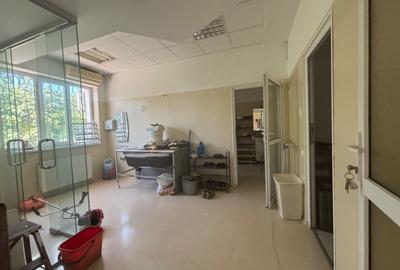 Spațiu comercial, de 1,872 mp, în Est - 12