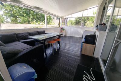 Casă cu 3 camere cu Teren 250 Mp în Berceni - 2
