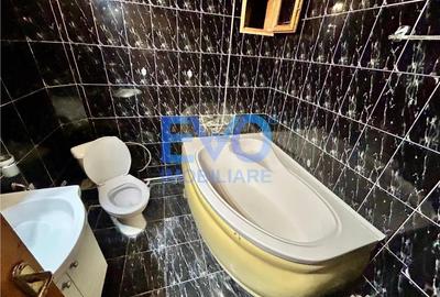 Apartament cu 3 camere decomandat în Nicolina