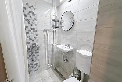Apartament cu 3 camere semidecomandat în Central - 14