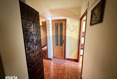 Apartament cu 3 camere decomandat în Central - 6