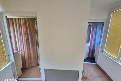Apartament cu 3 camere decomandat, mobilat în Casa de Cultură - 4