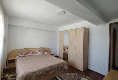 Apartament cu 3 camere decomandat în Ultracentral