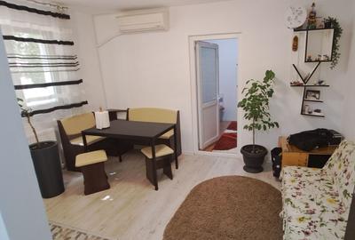 Apartament cu 3 camere semidecomandat în Uiești - 6
