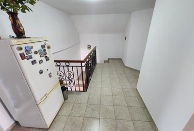 Casă individuală cu 7 camere cu Garaj în Biled - 15