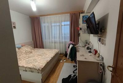 Apartament cu 2 camere decomandat în Malu Roșu - 1
