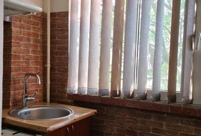 Apartament cu 2 camere decomandat în Central - 4
