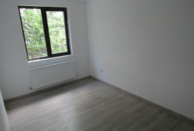 Duplex cu 3 camere cu Canalizare în Miroslava - 1