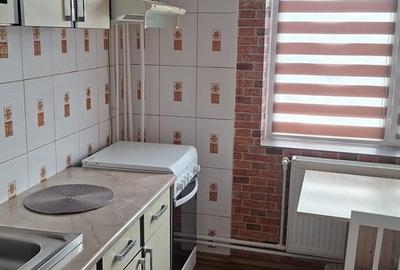 Garsonieră decomandată în Sebastian