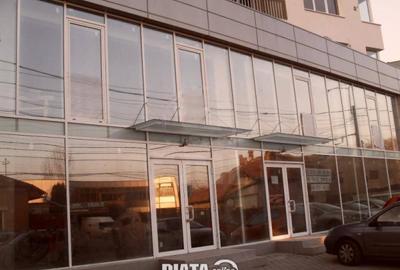 Apartament cu 4 camere în Central - 8