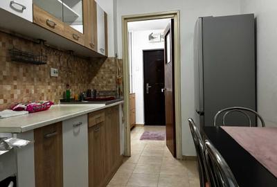 Apartament cu 2 camere semidecomandat în Muncii