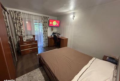 Casă cu 3 camere cu Teren 200 Mp în Central