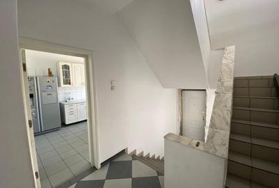 Casă individuală cu 5 camere cu Canalizare în Giulești - 8