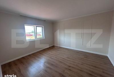 Casă cu 4 camere cu Teren 480 Mp în Malu Mare