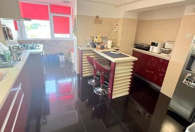 Apartament cu 3 camere decomandat în Exterior Vest - 2