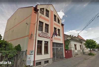 Spațiu comercial, de 29 mp, în Central