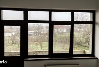Casă cu Teren 1856 Mp în Central - 19
