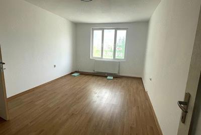 Apartament cu 3 camere decomandat în Calea București - 7