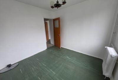 Apartament cu 3 camere semidecomandat în 1 Decembrie 1918 - 13