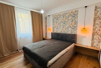 Apartament cu 3 camere semidecomandat în Mazepa 1