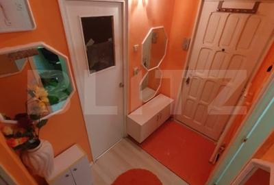 Garsonieră decomandată, mobilată în Simeria
